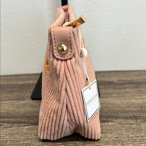 ✨Embroidered Mauve Corduroy Clutch/Make-up Bag 🌼 - Picture 8 of 9
